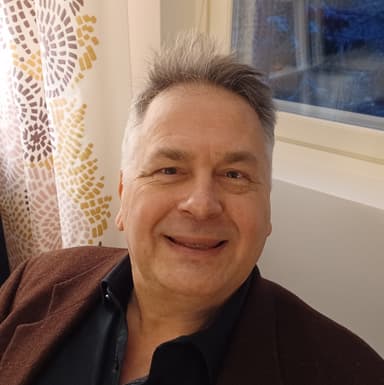 Ari Saario — CBT specialist and author